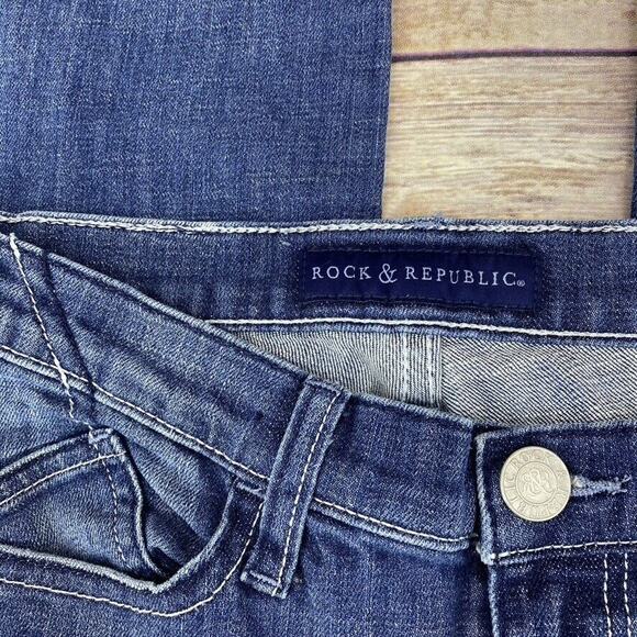 Rock & Republic Women's Kasandra Bootcut Jeans Size 2M Zipper Fly Mid Rise - Picture 3 of 6